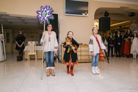 На Прикарпатті провели фестиваль „Битва вертепів” На Прикарпатті провели фестиваль „Битва вертепів”