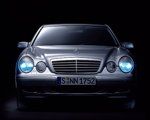 Mercedes Е 240