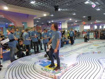 У змаганні роботів перемогла команда з Івано-Франківська У змаганні роботів перемогла команда з Івано-Франківська