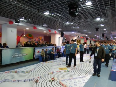 У змаганні роботів перемогла команда з Івано-Франківська У змаганні роботів перемогла команда з Івано-Франківська