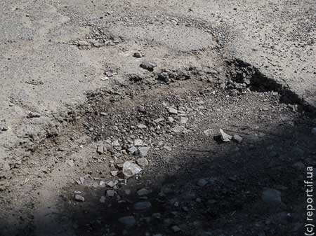 Хто і як розставляв пріорітети ремонту доріг в Івано-Франківську? Хто і як розставляв пріорітети ремонту доріг в Івано-Франківську?