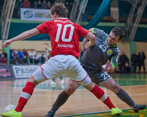 Ураган &ndash; Кардинал-Ровно. Анонс