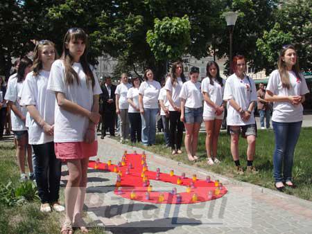 Івано-Франківський Карітас вшанував пам'ять померлих від СНІДу