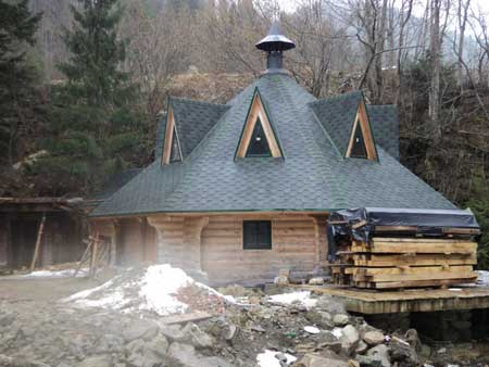 Ющенко в Карпатах гостей наразі не чекає