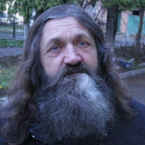 Чи бувають священики бомжами?