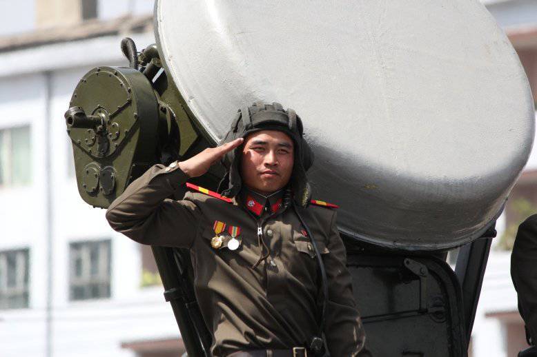 Военный парад в Пхеньяне