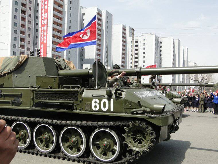 Военный парад в Пхеньяне