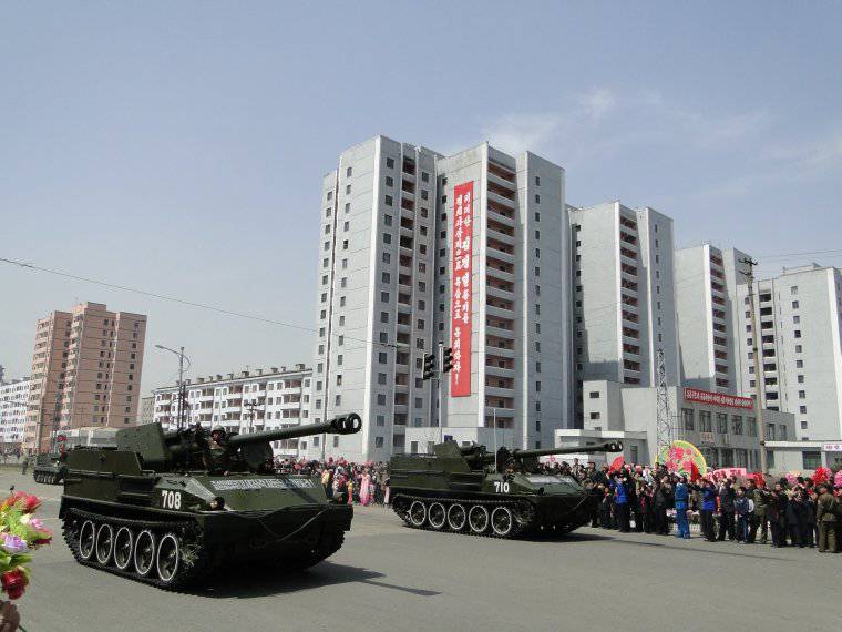 Военный парад в Пхеньяне