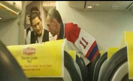 Фото чоловіка, який раптово захотів у Сочі. Фото: Emre KIZILKAYA Фото чоловіка, який раптово захотів у Сочі. Фото: Emre KIZILKAYA