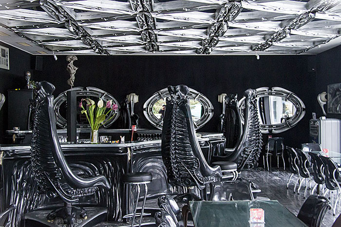 amazing-restaurant-bar-interior-design-68