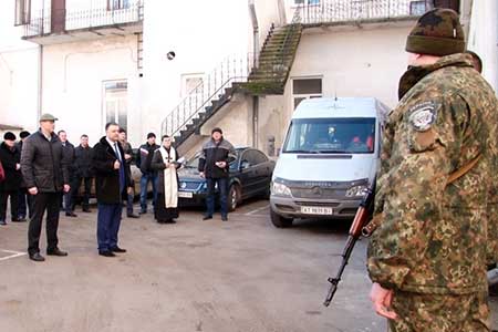 Прикарпатські оперативники вирушили на чергову ротацію у зону АТО Прикарпатські оперативники вирушили на чергову ротацію у зону АТО