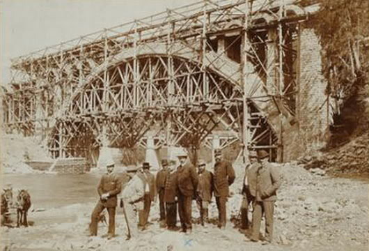Яремче на будові мосту 1894-1896 Яремче на будові мосту 1894-1896