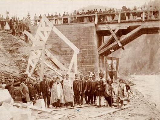Яремче освячення будови 1894р. Яремче освячення будови 1894р.