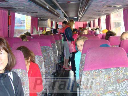 З Івано-Франківська на відпочинок в Угорщину відправилася перша група дітей 
