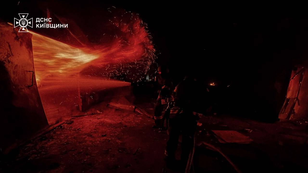 фото: пошкодження в області