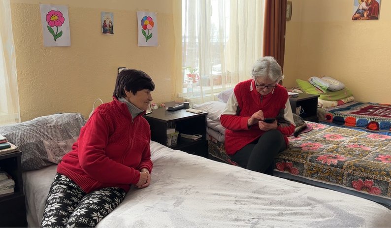 Мешканці геріатричного центру, Калуш