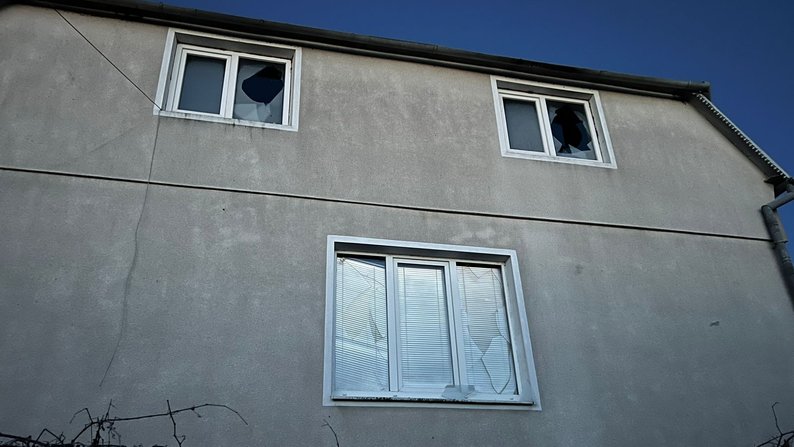 фото пошкодженого будинку