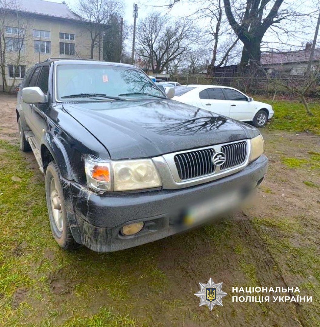 фото: з місця аварії