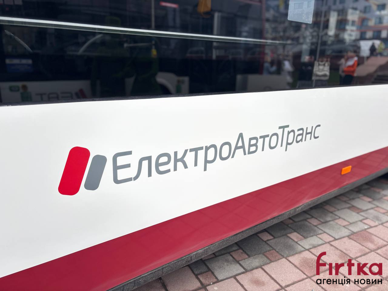 фото: тролейбус